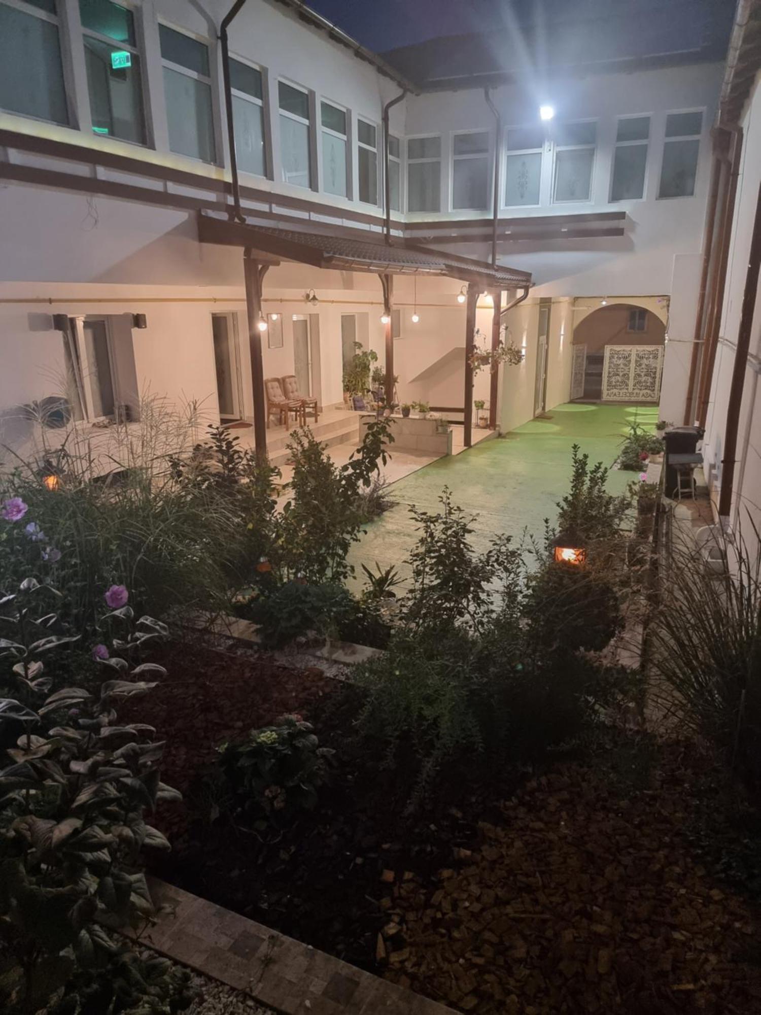 Casa Musceleana Hotel Câmpulung Bagian luar foto