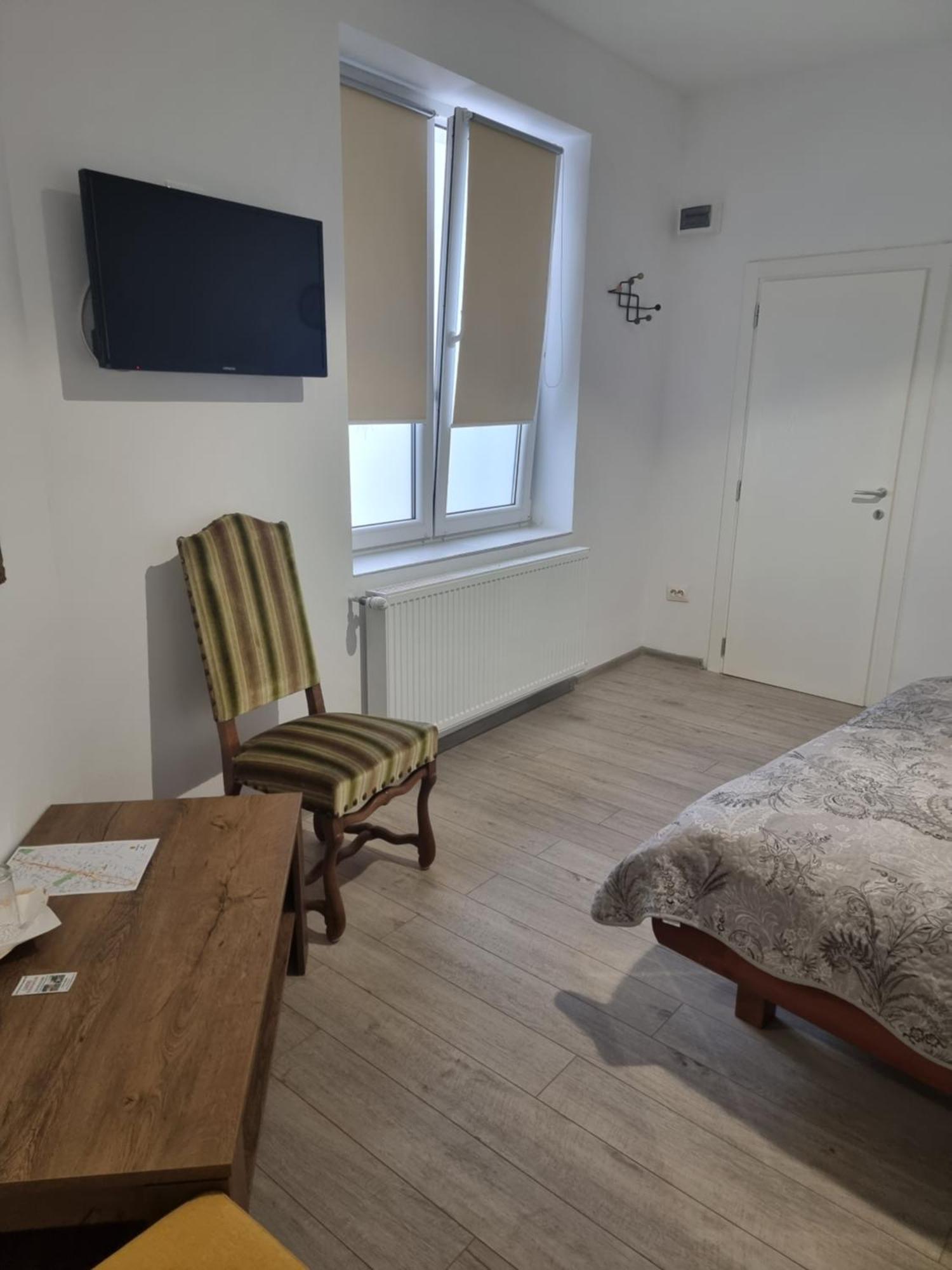 Casa Musceleana Hotel Câmpulung Bagian luar foto