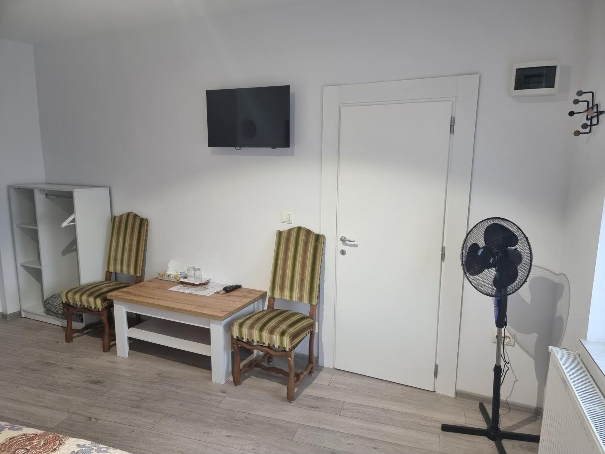 Casa Musceleana Hotel Câmpulung Bagian luar foto
